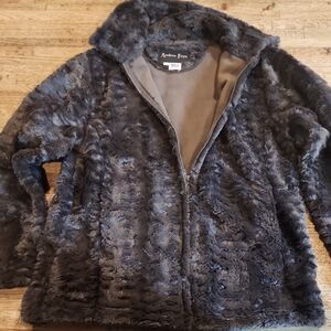 Andrea Faye Faux Fur Teddy Jacket - Charcoal